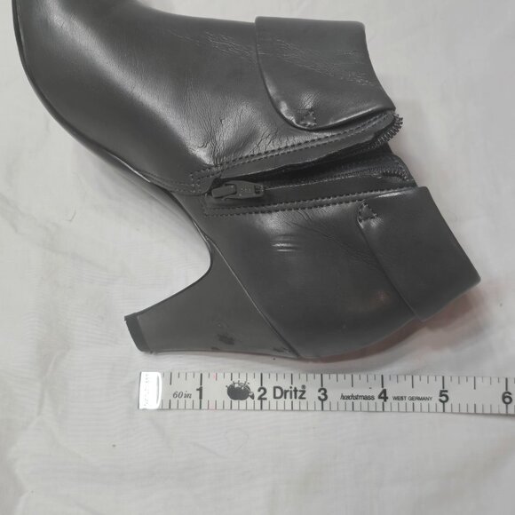 NATURALIZER Gray Booties Boots Women 5.5 M Smooth Cuffed N5 Comfort - Picture 16 of 16